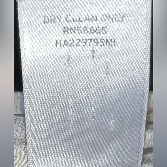 Halogen Sleeveless top, Ivory, Size small - Picture 8 of 10